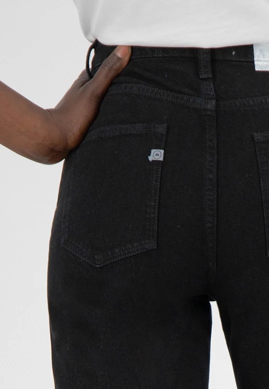 Mud Jeans | Relax Rose Jeans - Dip Black