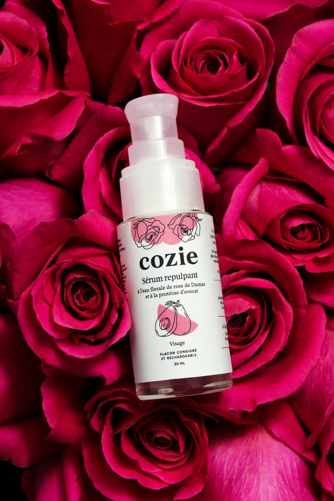 Cozie | Sérum repulpant - à l'eau florale de rose de Damas et à la protéine d'avocat