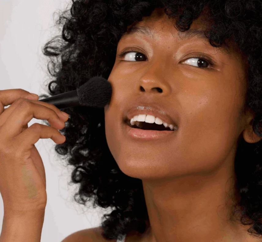 CHARLOTTE BIO | Poudre Compacte Bio - Dorée 