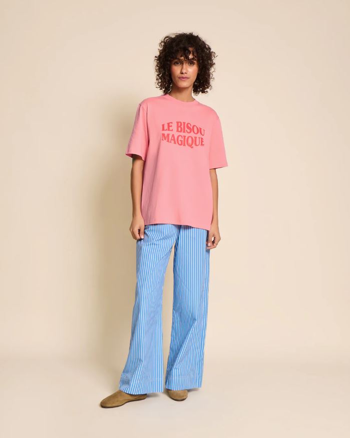 EMOI-EMOI | Le t-shirt Le bisou magique femme en coton bio - framboise