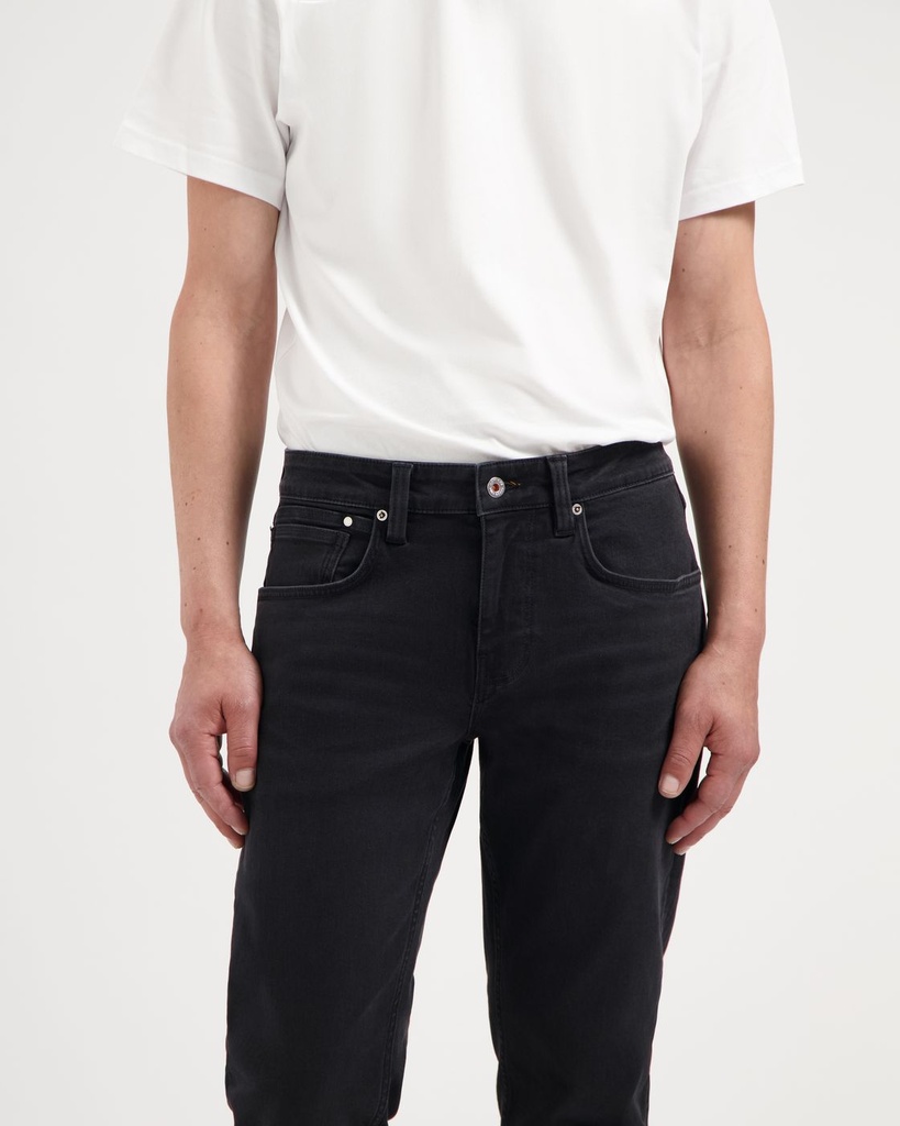 Kuyichi || Nick Straight Worn In Black