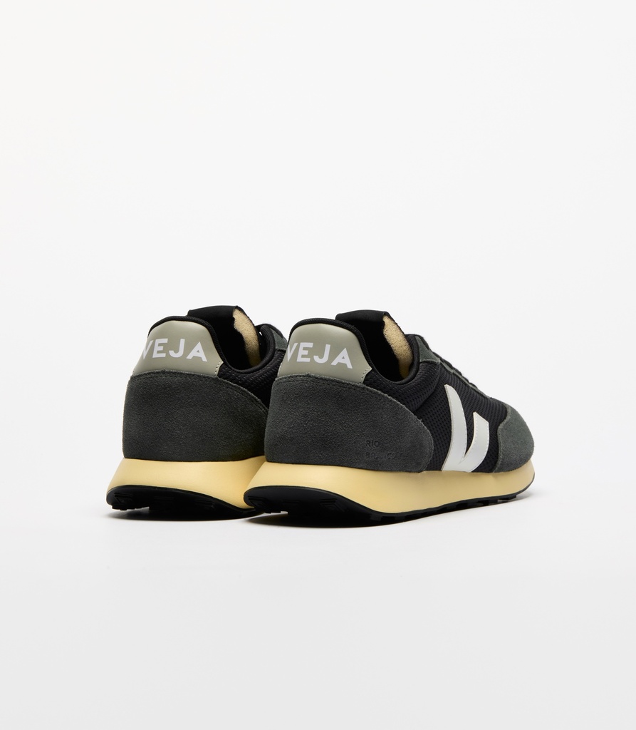 VEJA | Rio Branco II - BLACK WHITE