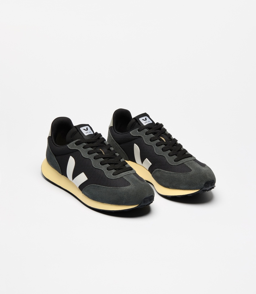 VEJA | Rio Branco II - BLACK WHITE