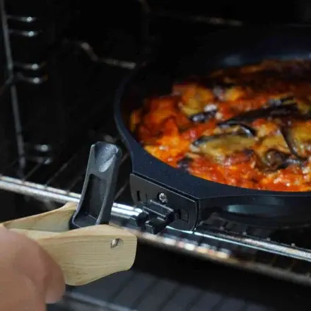 poele-28-cm-a-poignee-amovible (3).webp