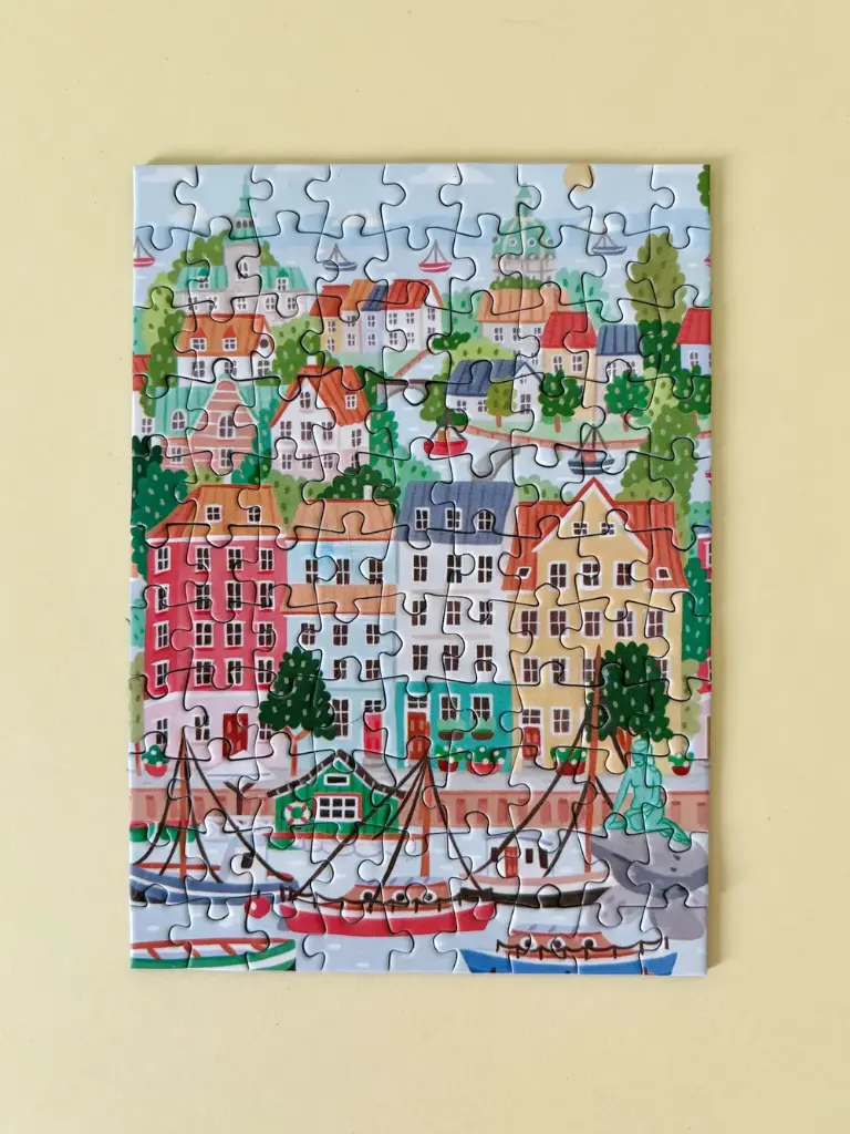Piecely_Copenhagen_Minipuzzle_99_Teile_Serena_White-2.webp