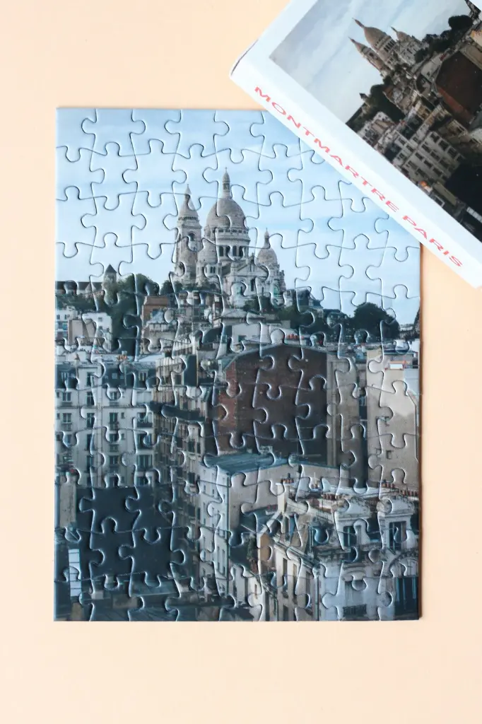 Puzzlery-Montmarte-Paris-Minipuzzle-99-Teile-Erika-Kostialova-5.webp