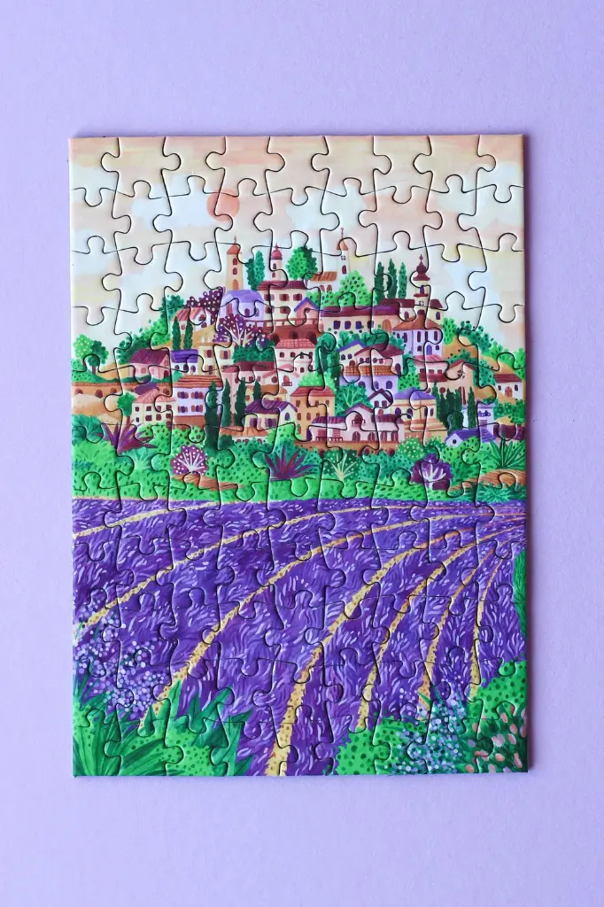PiecelyLaProvence_Minipuzzle_99Teile-EllenGoezel-Niehoff_1.webp