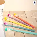 brosse-a-dent-extra-souple (1).webp