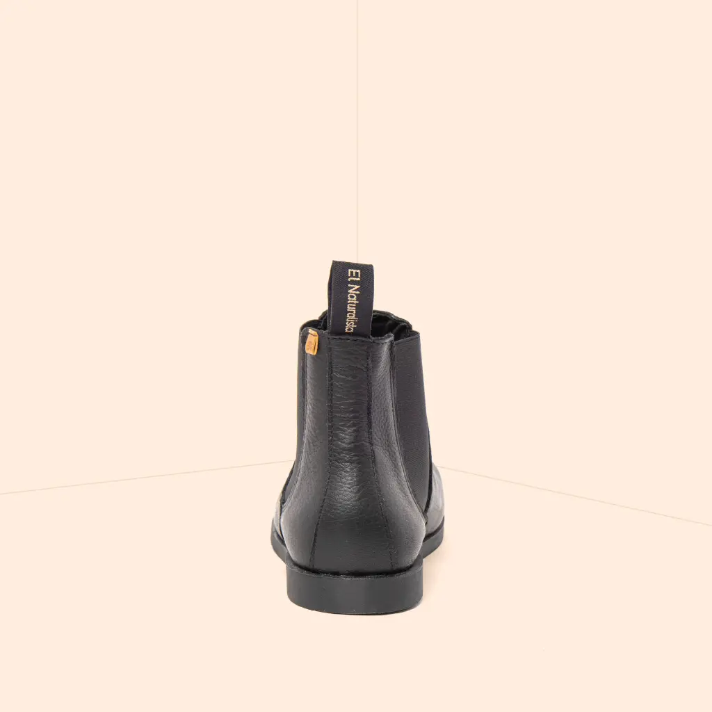 n5875_alpine-black_t.webp