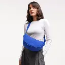 250825_CLOUD_MOON_BAG_SMALL_cobalt_moods_Online_bis260202_04_34a55f65-f10d-41dd-aee8-3ece42618d95.webp