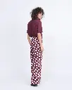 26W_T-shirt_Coeur_d_artichaut_-_merlot_-_Pantalon_Pauline_en_coton_bio_-_Merlot_flowers_emoi_emoi_LOOK_34_DAY2_38850_web_914a7aea-31ef-4a12-bacf-cb871d2e3993.webp
