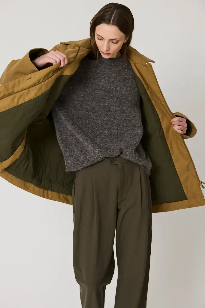 T3317-Ghiaccio-Butternut-FW26-15_ac8e36d3-03dc-4eba-a600-3313cd873516.webp