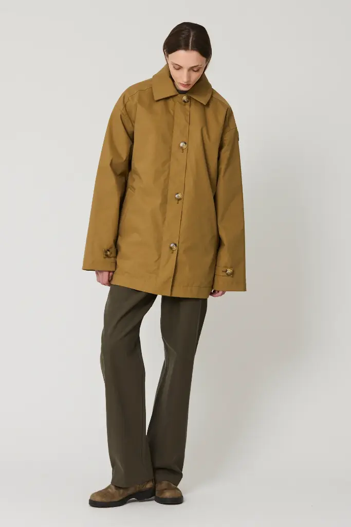 T3317-Ghiaccio-Butternut-FW26-4.webp