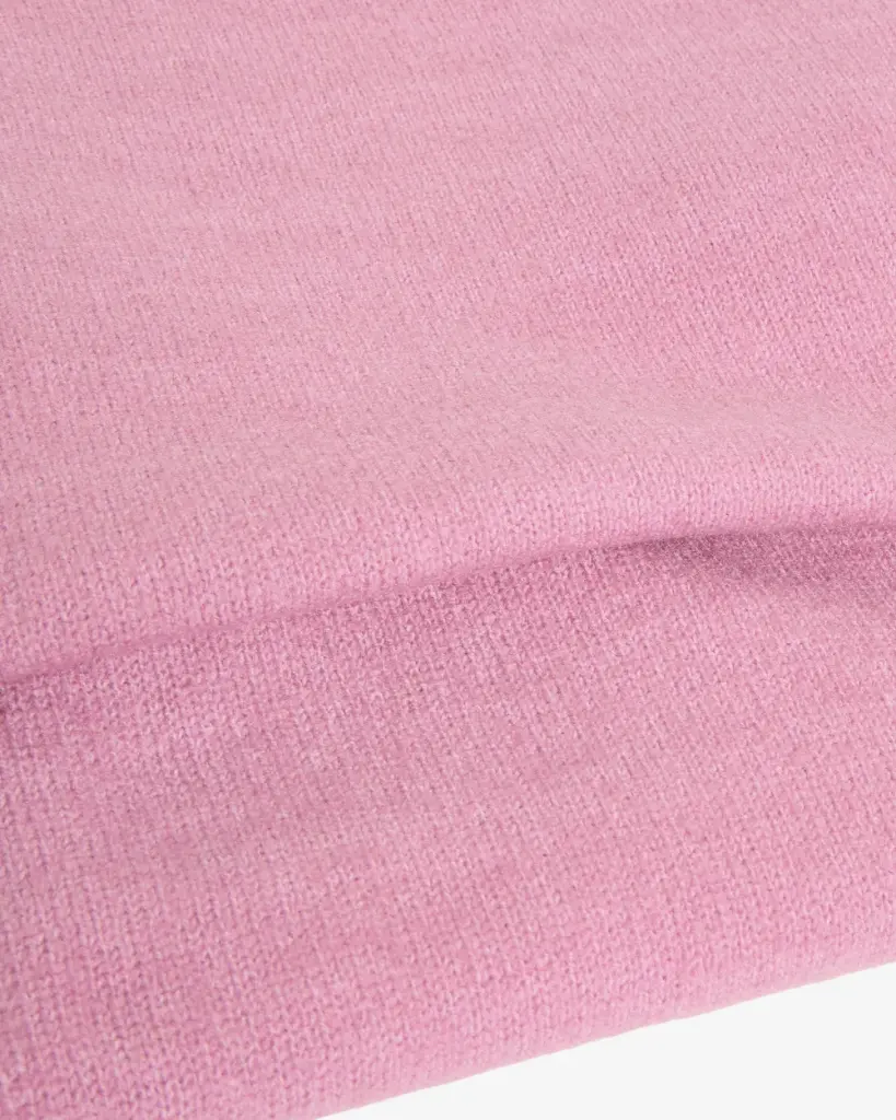 Souffle_yarn_scarf-Scarfs-4220011-1503_Orchid_Haze.webp
