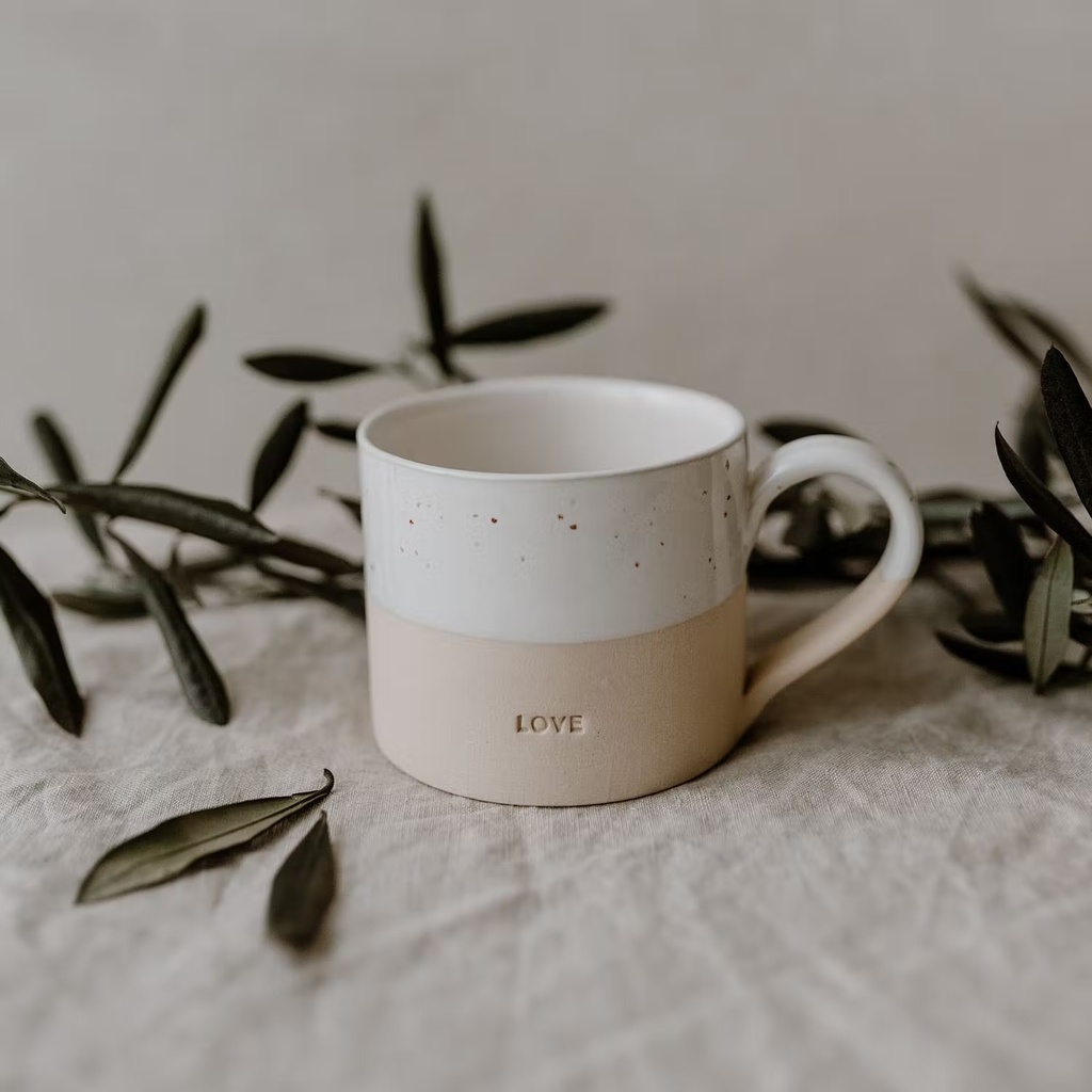 EULENSCHNITT || Tasse Love – Crème