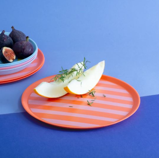 Koziol || Petite assiette 255 mm – Rayures corail intense