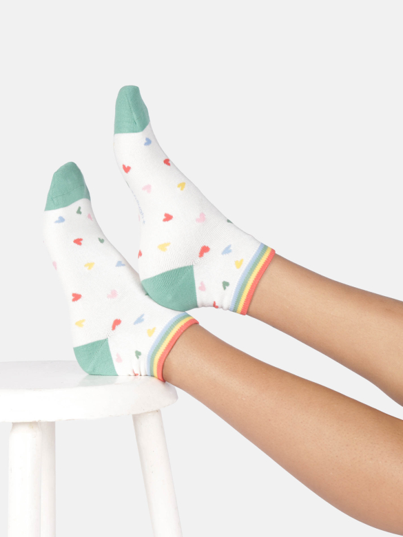 THOUGHT | Chaussettes - Womens Ditsy Heart Bamboo Trainer - Stone White
