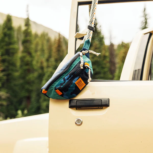 TOPO DESIGNS || Sacoche Mountain Waist Pack – Noir / Tectonic