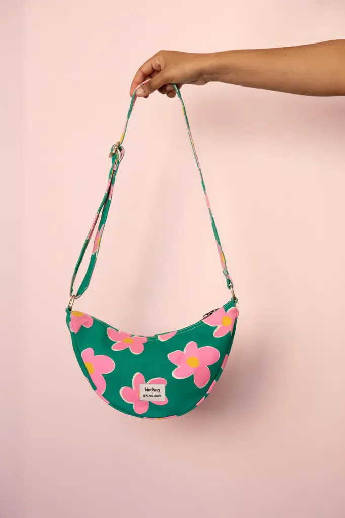 WE ARE JOLIES || Sac Demi-Lune Andrea – Big Flower