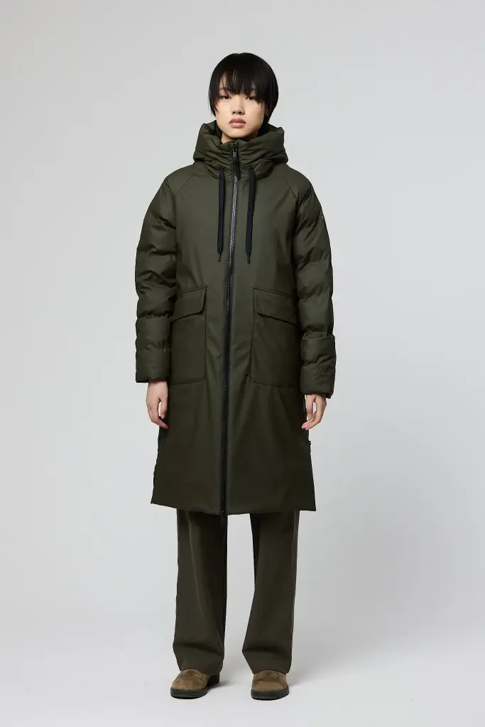 TANTÄ || Doudoune longue imperméable Rime – Khaki