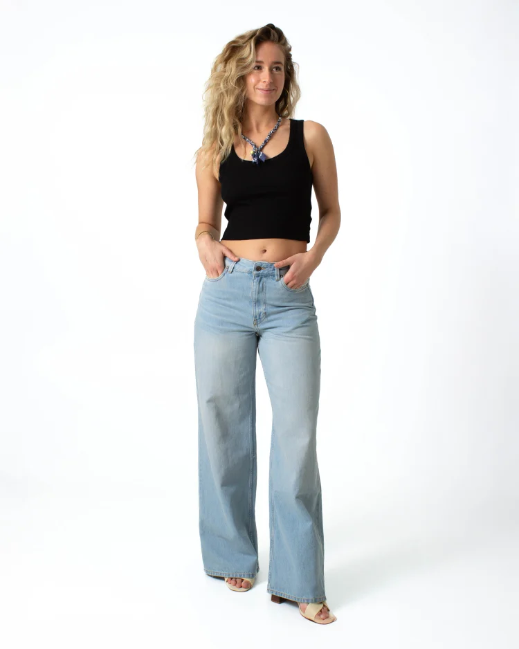 Kuyichi || Jeans Harper Loose Flare Light Blue