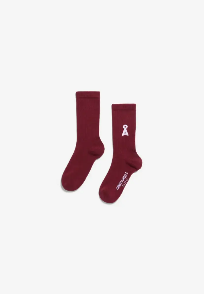 ARMEDANGELS || Chaussettes Saamus Bold – Velvet Red