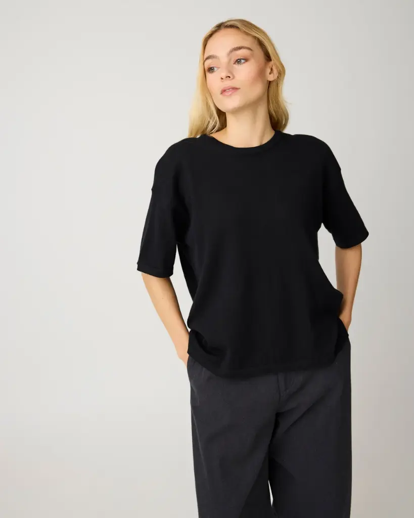 KNOWLEDGE COTTON APPAREL || T-shirt en maille coton et cachemire - Cashmere knit t-shirt - Black Jet