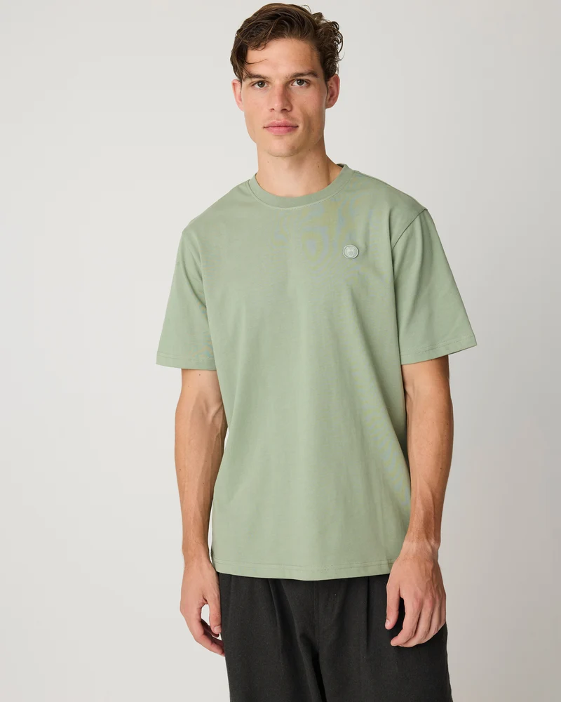 KNOWLEDGE COTTON APPAREL || Tee-shirt à écusson brodé - Badge T-Shirt - Lily Pad