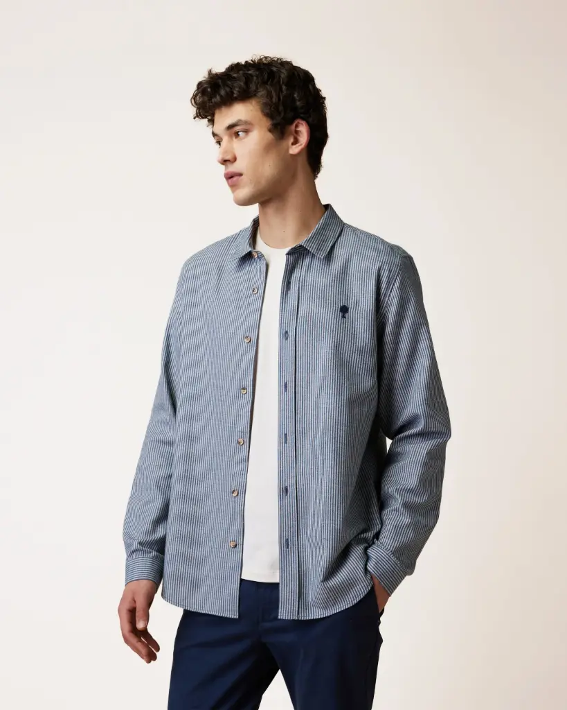 FAGUO || Chemise Iraty – Écru & Bleu marine